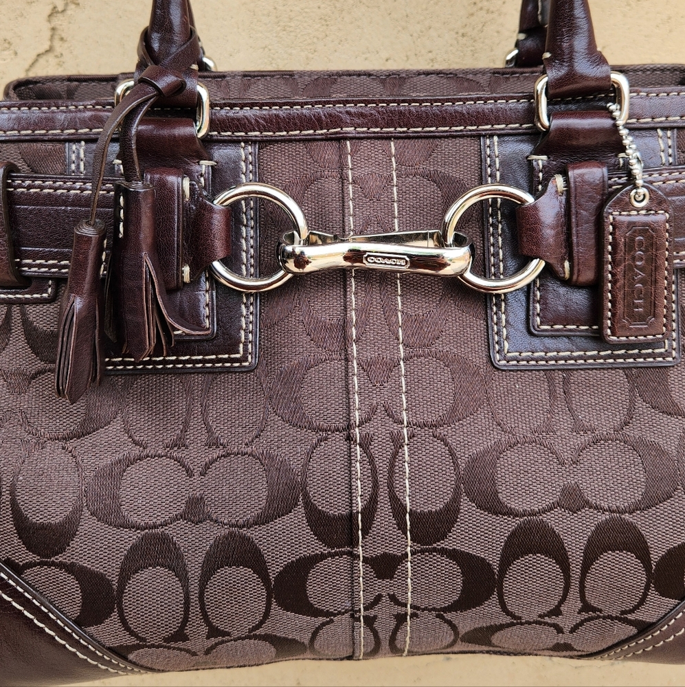 Vintage Coach Signature Hampton Satchel - Picture 11 of 13